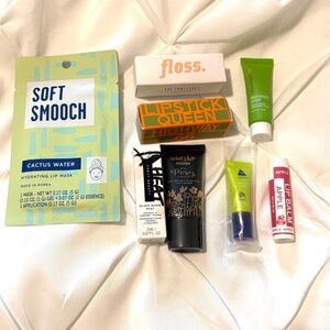 Bundle of 8 Cosmetic Travel Sample Sized Items, Fenty, Floss, and Goldfaden MD